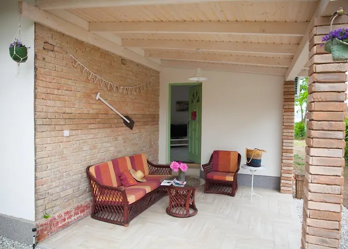 بيت للعطل Turquoise Balaton *